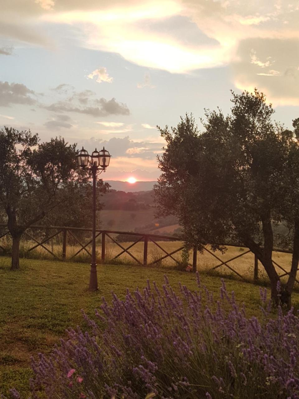 Agriturismo D' Epoca La Marianella Catabbio Exterior foto